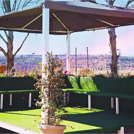 Eagle Nest Luxury Accommodation Roodepoort Extérieur photo