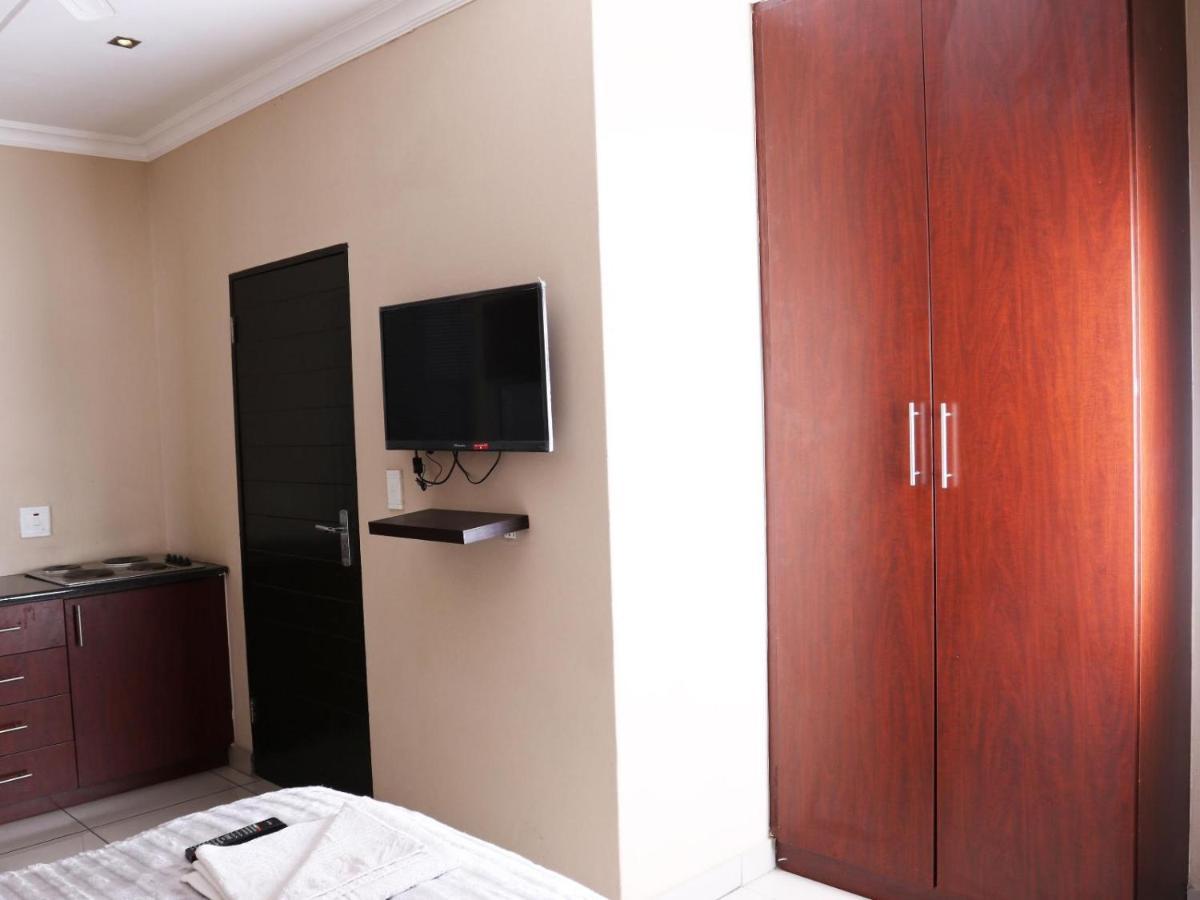 Eagle Nest Luxury Accommodation Roodepoort Extérieur photo