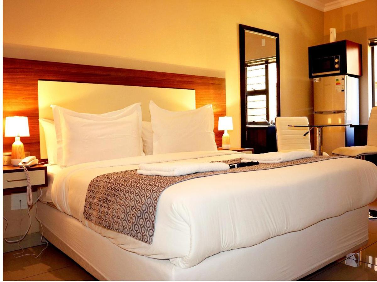 Eagle Nest Luxury Accommodation Roodepoort Extérieur photo