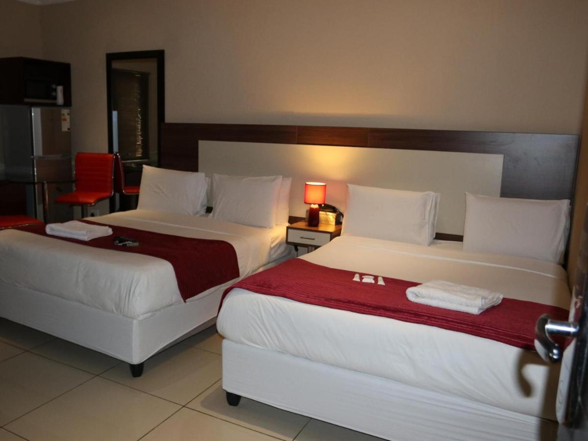 Eagle Nest Luxury Accommodation Roodepoort Extérieur photo