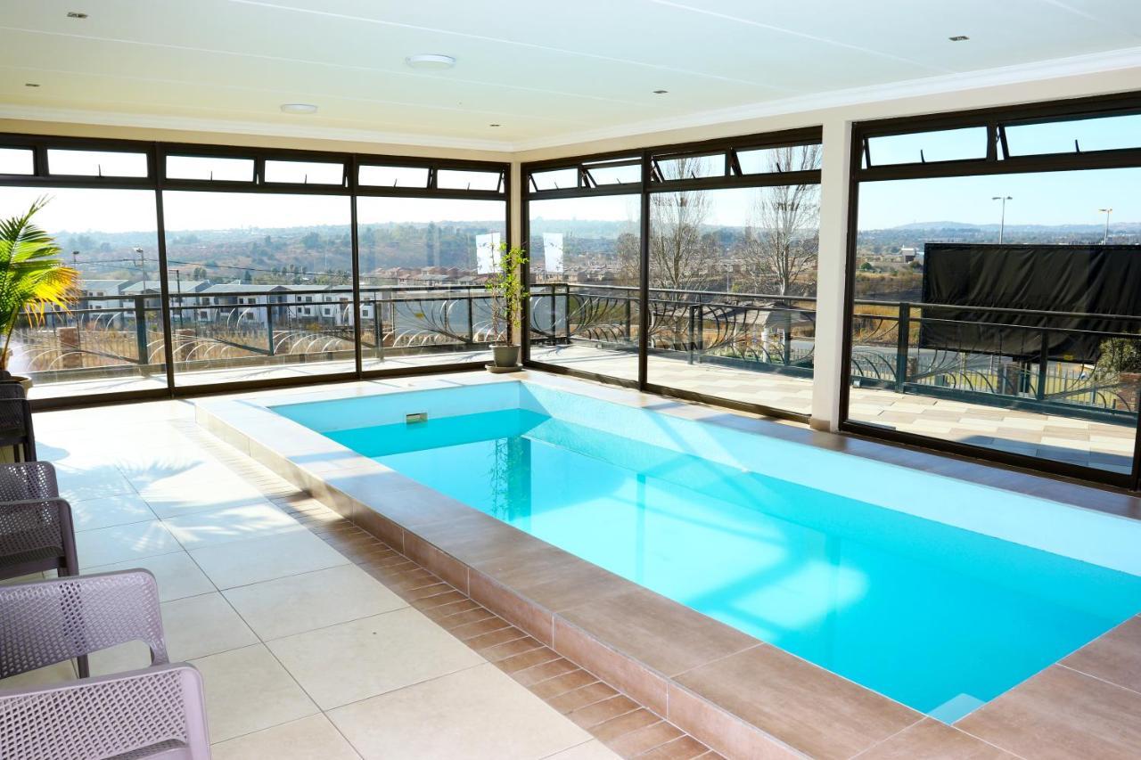 Eagle Nest Luxury Accommodation Roodepoort Extérieur photo