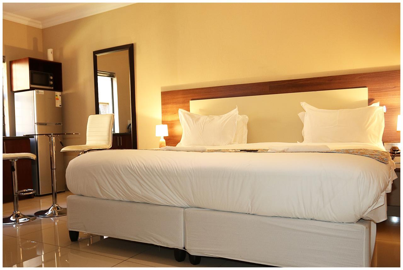 Eagle Nest Luxury Accommodation Roodepoort Extérieur photo